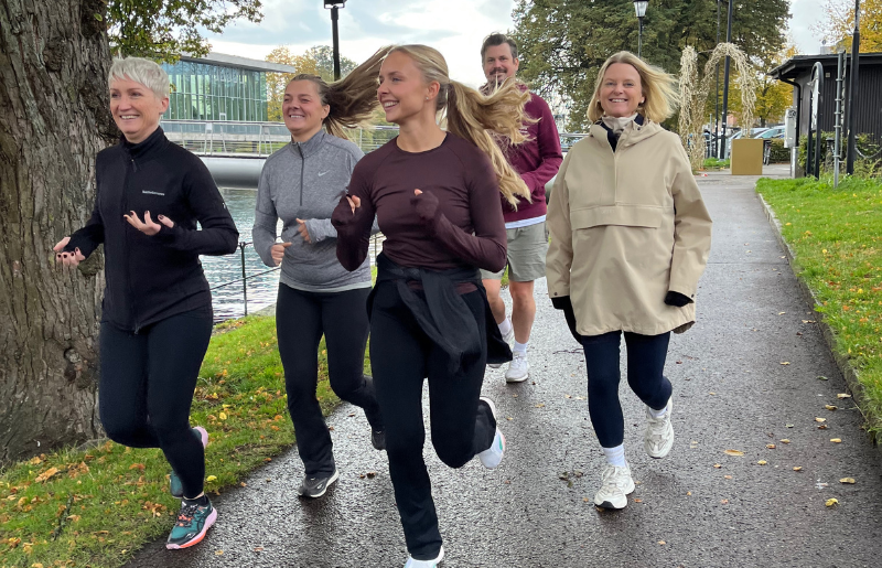 Ensolution springer för Maskrosbarn